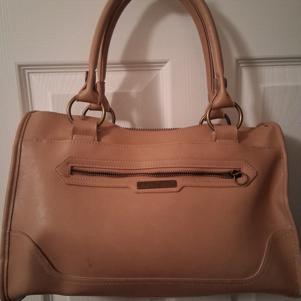 FRYE AND CO. Tan Leather Shoulder Bag